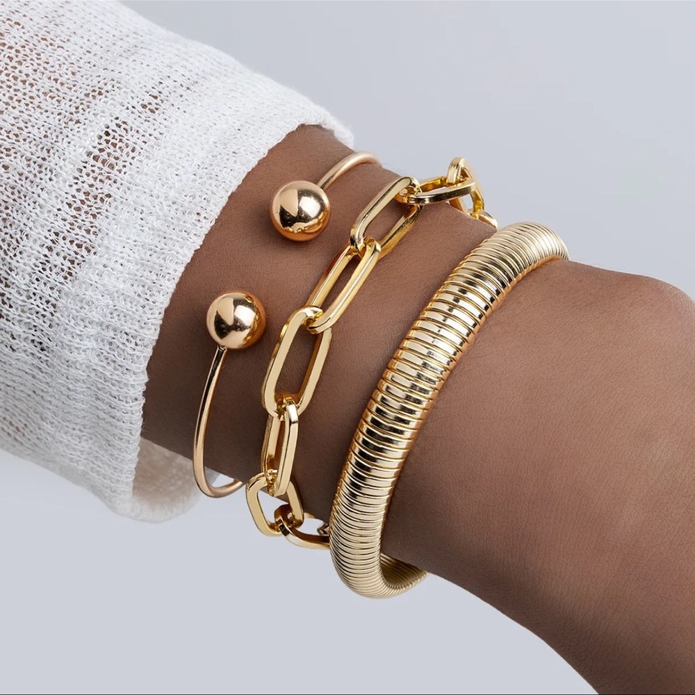 Chunky Gold Tone Stackable Bracelet Set